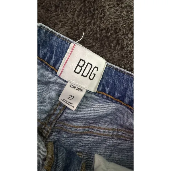 BDG Urban Outfitters A-Line Shorts Light Wash, High Rise, Womens Size 27 - Image 8