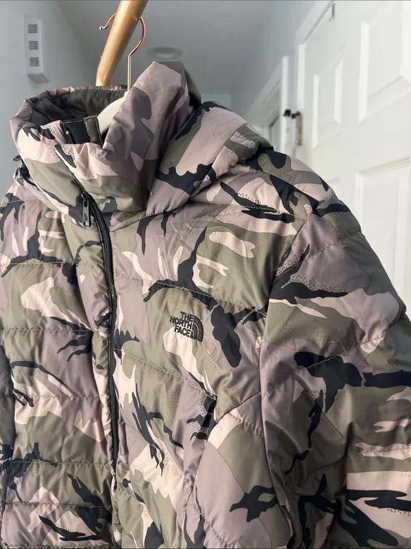 The North Face Gotham II Hooded Down Puffer Jacket Camo Army Green - Women's XL - Image 3