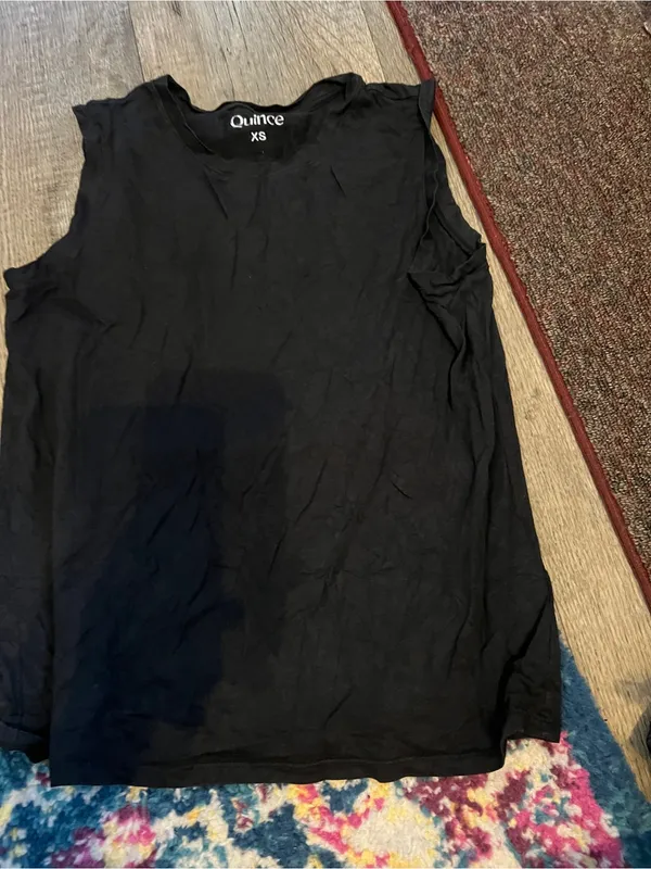 Quince xs black tank top - Image 2