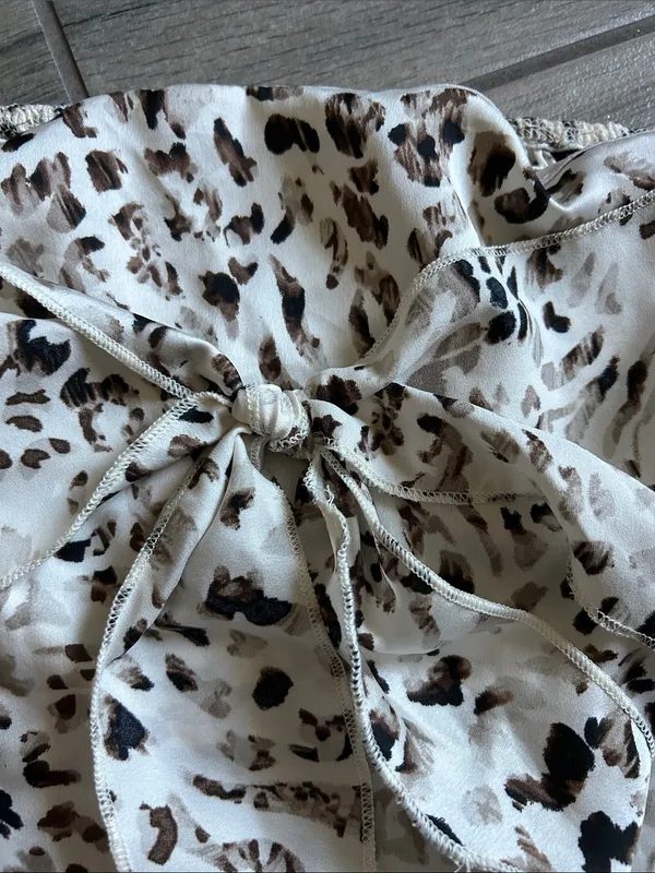 Windsor leopard Animal Print Tie-Front Bandeau Top - Image 3