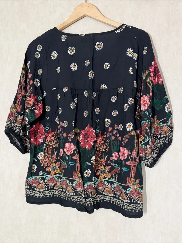 Natural Life Women’s Maribel Top Blouse Rayon in Black Floral Mushroom M - Image 8