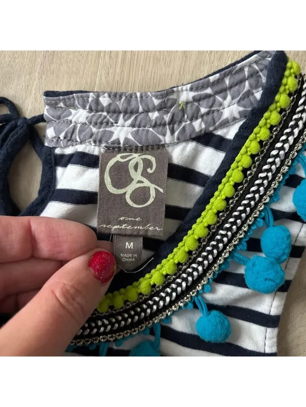 Anthropologie One September EUC Women's Striped Pom Pom Tank Size M - Image 4