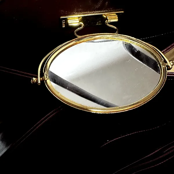 Vintage Shoulder Bag Purse Swivel Mirror Faux Patent Leather Red 12"x10"x3.5" - Image 2