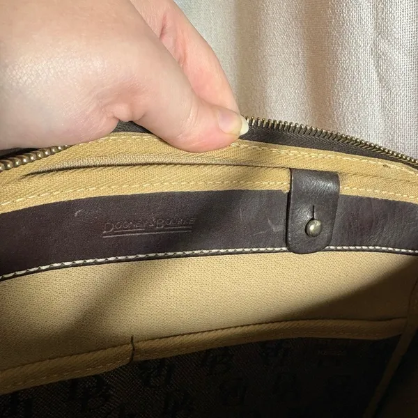 Vintage Dooney & Bourke Signature DB Purse Large Tassel Tote Y2K Brown GUC!‎ - Image 12
