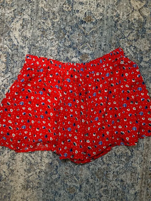 Altard State Red Floral Print Flowy Shorts Smocked Waist Size S - Image 3