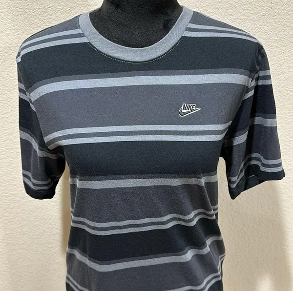 Gray Nike Tee - Image 2