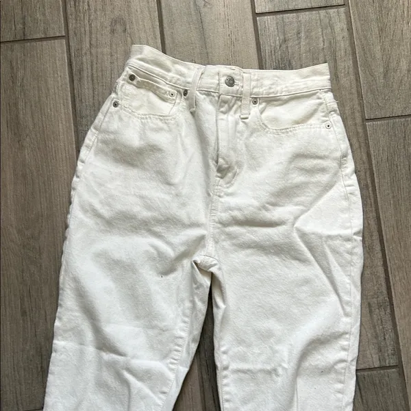 Madewell the mom Jean Cream Straight Leg Women's Jeans - Image 4