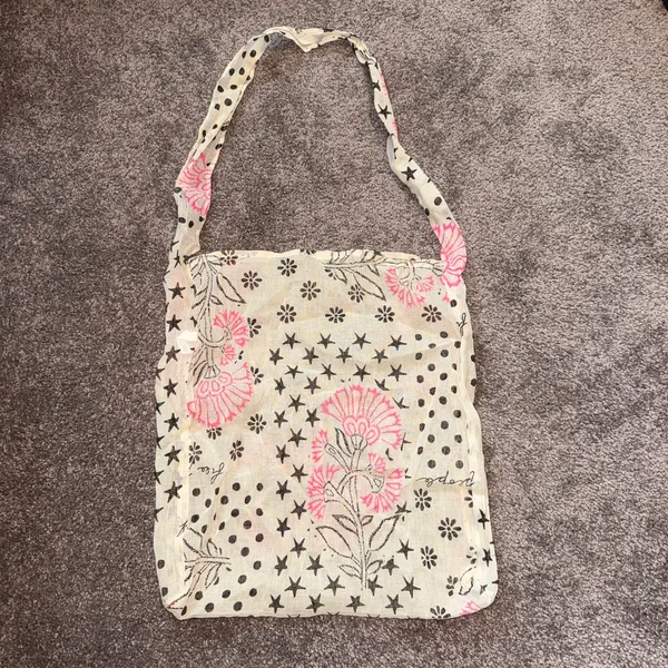 FREE PEOPLE small tote bag ✨ - Image 6