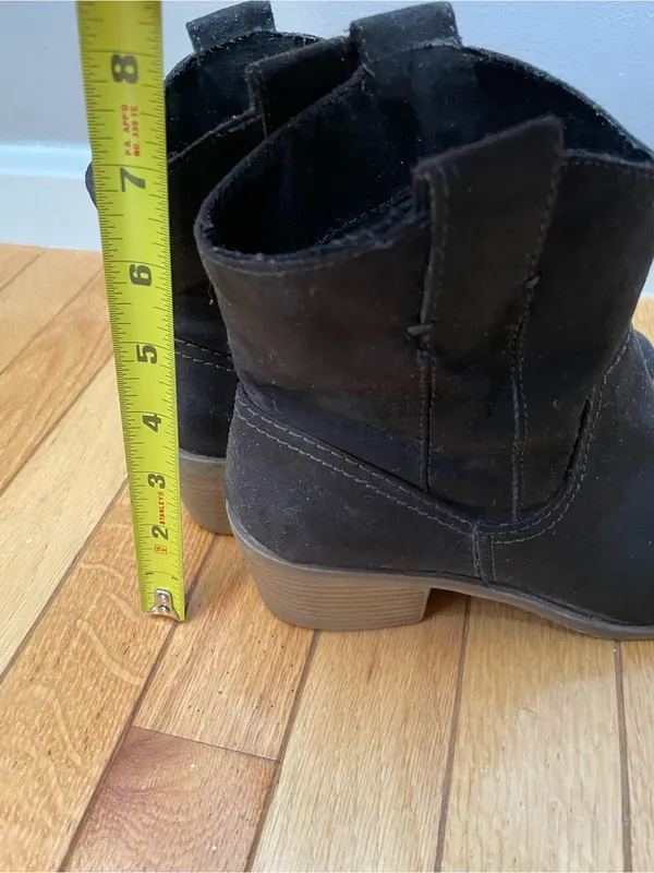 Merona Black Suede Ankle Booties with Low Block Heel - Image 6