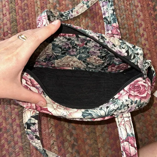 80s VTG ROSE QUILTED MINI TRAVEL DUFFLE BAG MAKE UP TOILETRY - Image 3