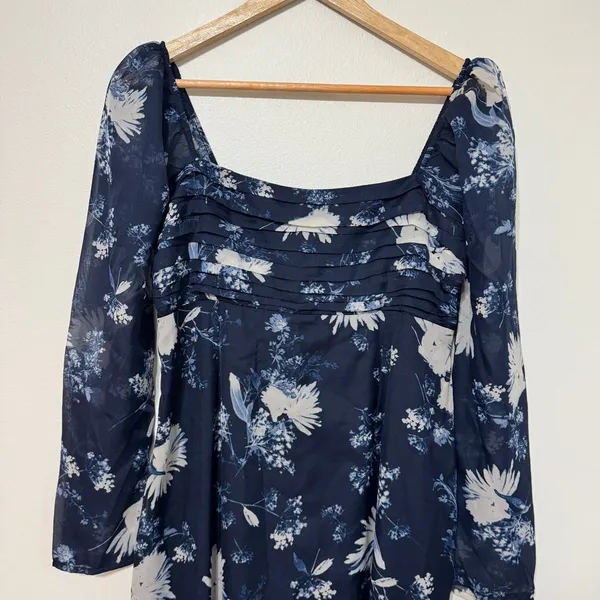 NEW Abercrombie & Fitch Emerson Chiffon Floral Navy Blue Midi Dress Medium NWT - Image 3