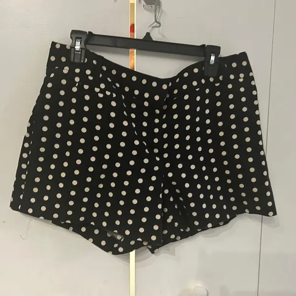LOFT High Waist Black and White Polka Dot Shorts - Image 9
