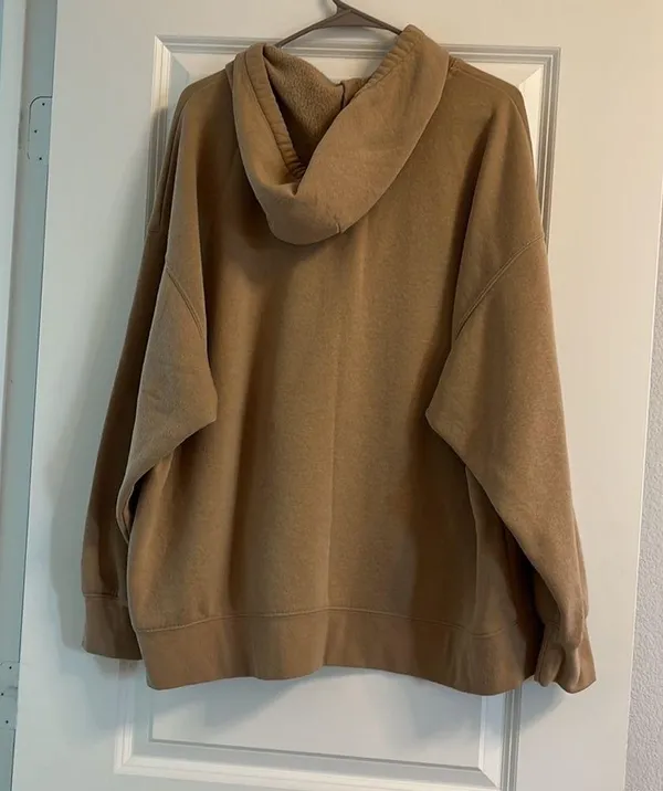 Sand color hoodie - Image 3