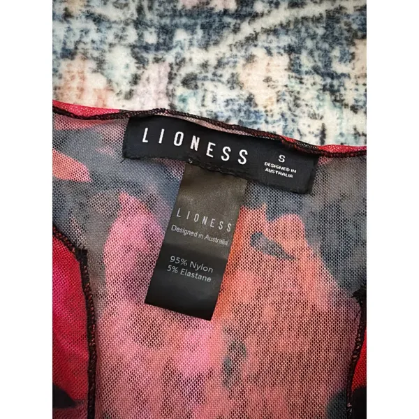 Lioness Mesh Top Women S Red Black Floral Lace Up Grunge Goth‎ Y2K Romantic - Image 5