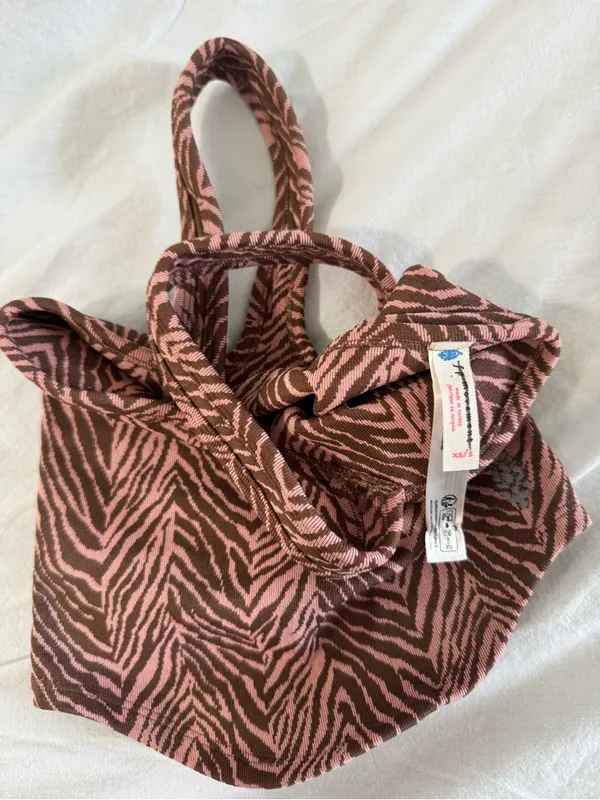 Free People Movement Pink & Black Zebra Print Tank Top Flutter Kick NWOT - Image 4