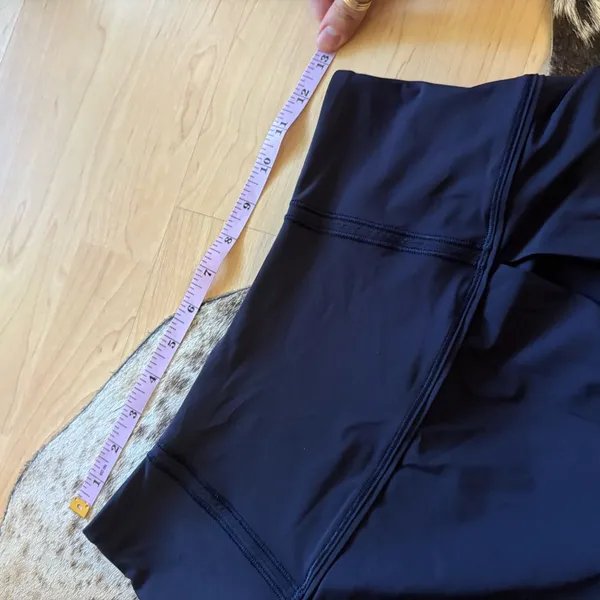 LULULEMON Lululemon Lost In Pace‎ Skirt In Size 4 Tall In Black Currant - Image 9
