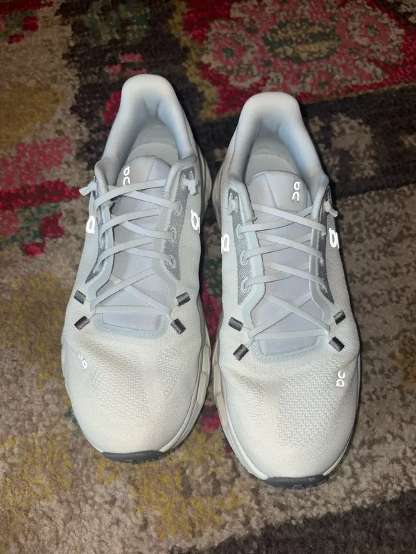On Cloud Cloudtilt Sneakers womens size 8.5 - Image 3