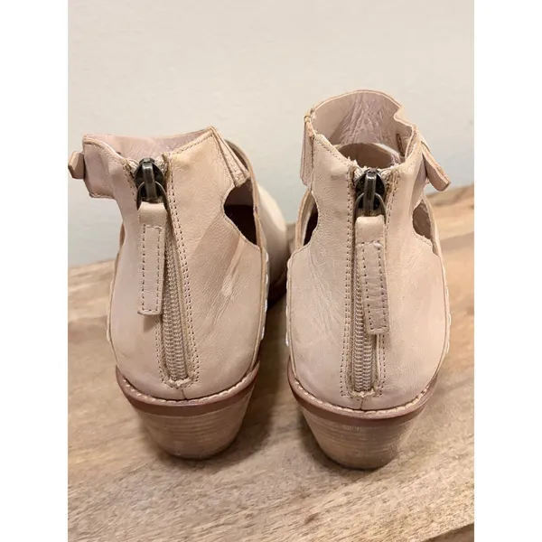Kelsi Dagger Brooklyn Tan Leather Cutout Ankle Booties‎ Size 9 - Image 3