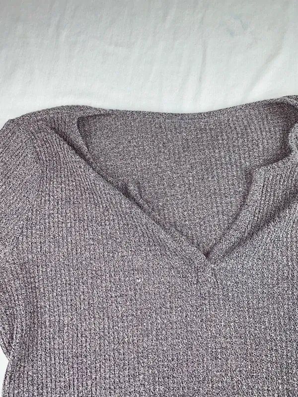 Sweater Size L - Image 5