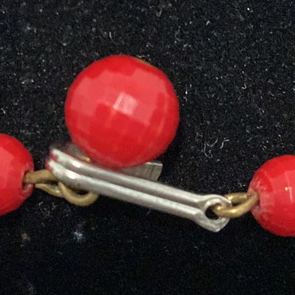 Vintage Beaded Choker Necklace Red - Image 5