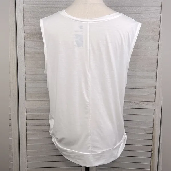 ALL IN MOTION Twist Hem Tank Top White-Large - Image 3