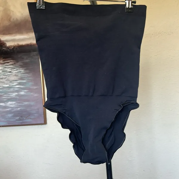Skims core‎ control high waisted brief size 2X XXL onyx black - Image 5