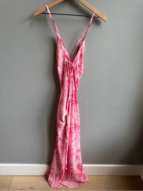 Peppermayo NWT Tara Maxi Dress Open Back Maxi Dress in Pink Print Size 12 - Image 5