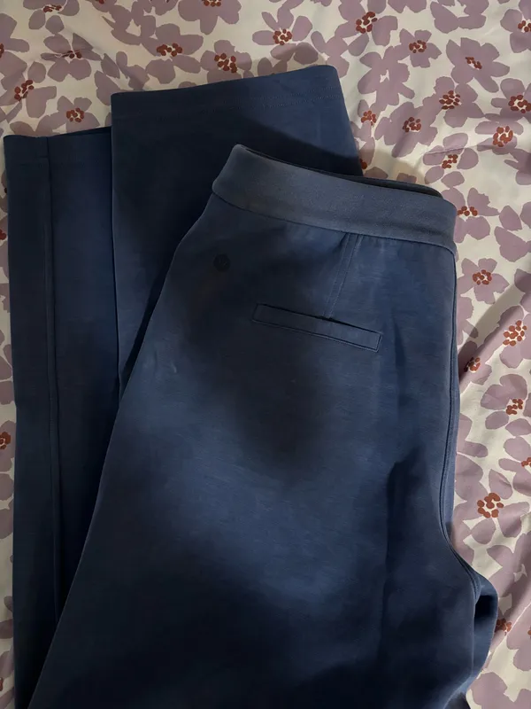 Lululemon Softstreme Pants - Image 3