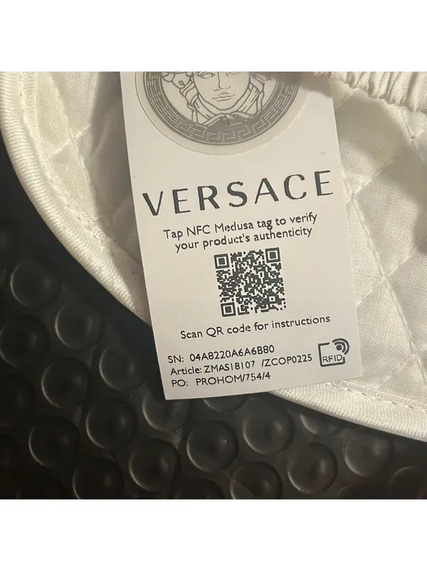 Versace Sleep Mask - Image 6