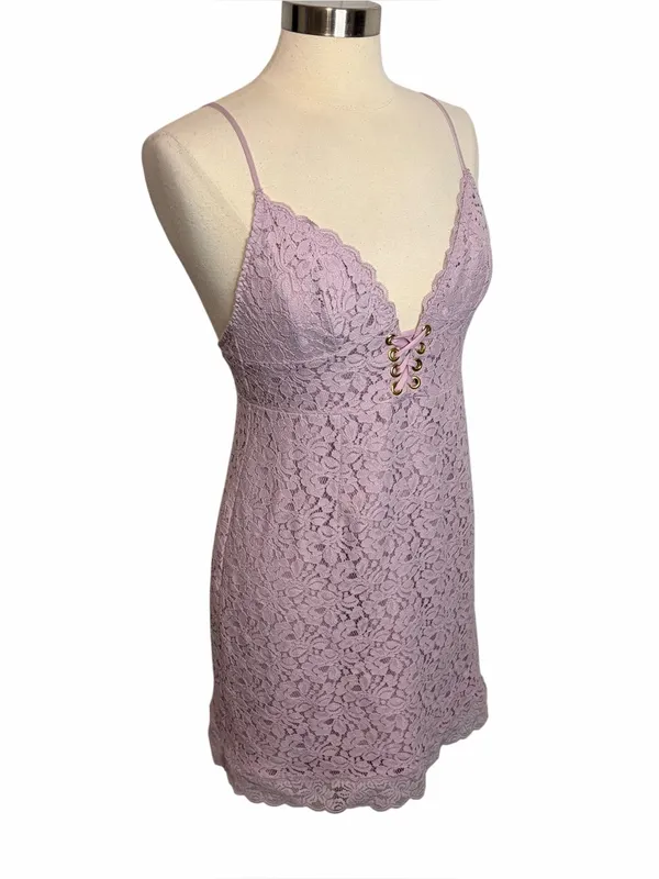 VINTAGE VICTORIA’S SECRET Lavender‎ Lace Mini Bodycon Dress, Medium - Image 4