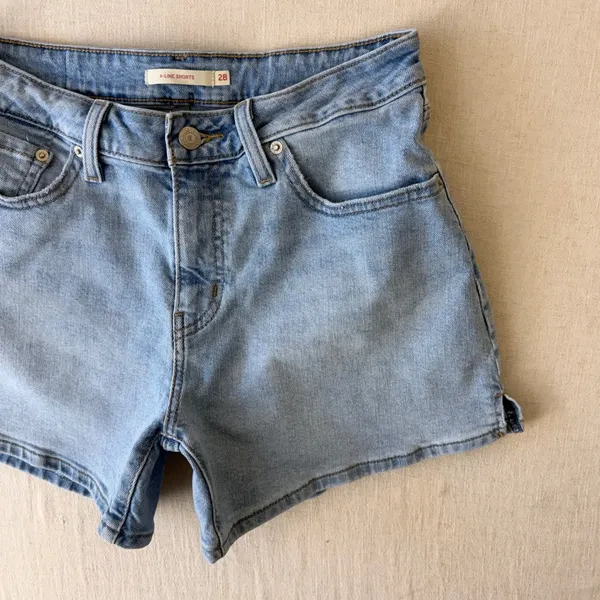 Levi's A-Line High Rise Denim Shorts Women 28 Light Wash Blue - Image 6
