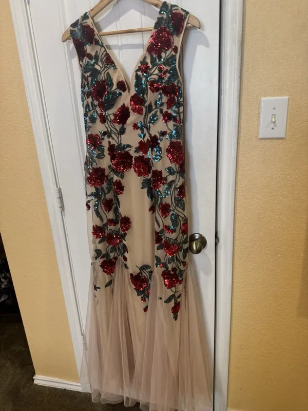 Angel Fashions Dress Size Large - Image 4