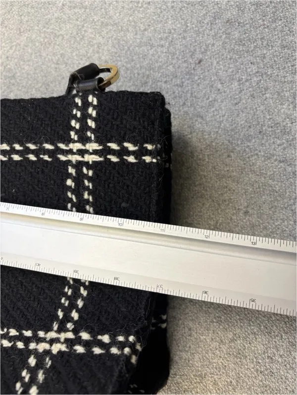 kate spade Vintage Y2K Made in Italy Black and White Plaid Wool Tweed Bag. - Image 9