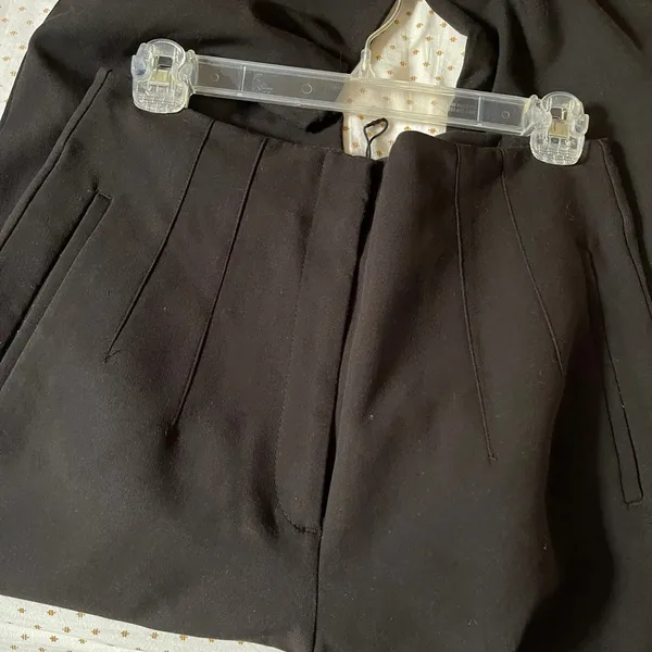 ZARA high waisted pleated pants size large used - Image 2