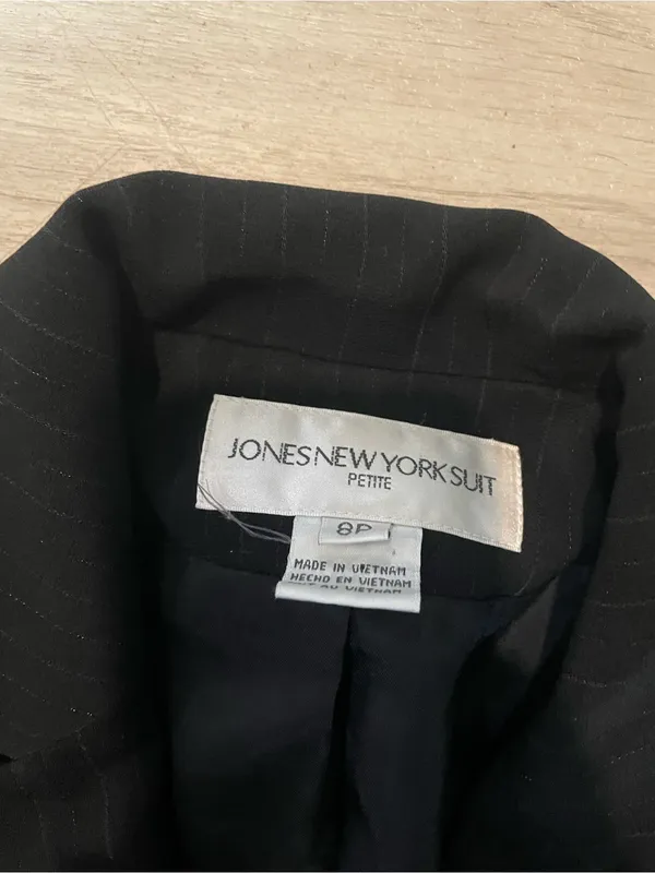 Jones New York Black Pinstripe Blazer - Image 2