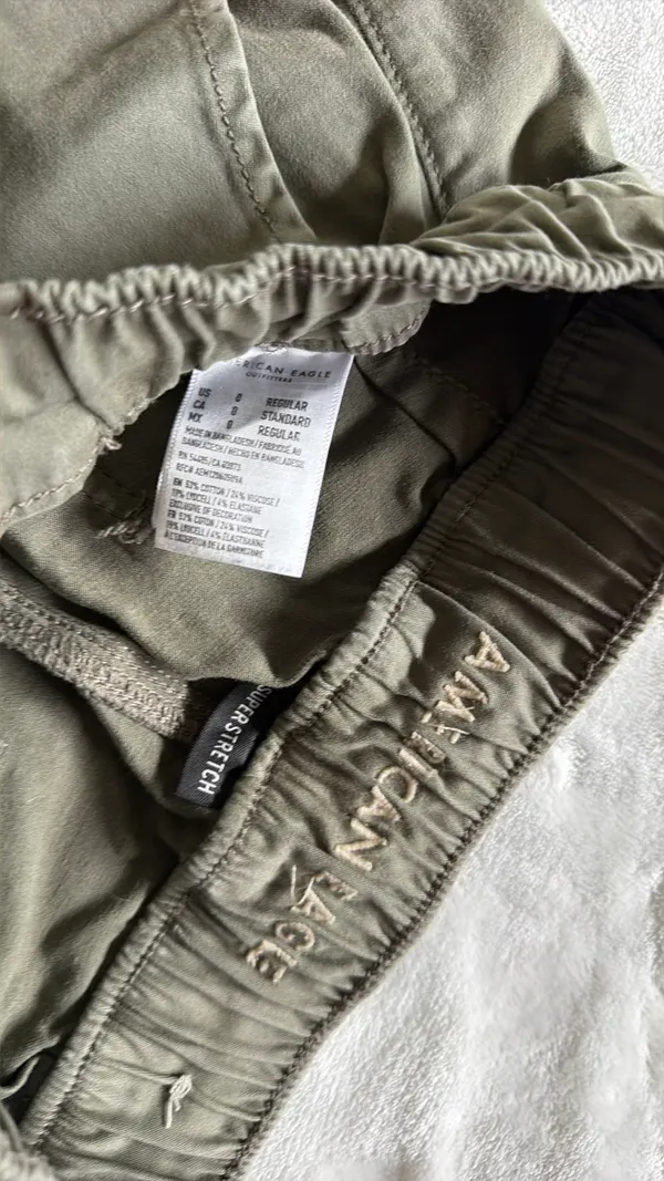 American Eagle Cargo Pants - Image 4