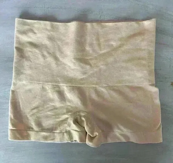 Izod Boy Short Tummy Control Shapewear Size Medium Girdle Panty - Image 5