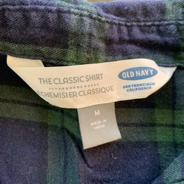 Old Navy Womens Classic Flannel Shirt Long Sleeve‎ Button Down Plaid Size M - Image 3