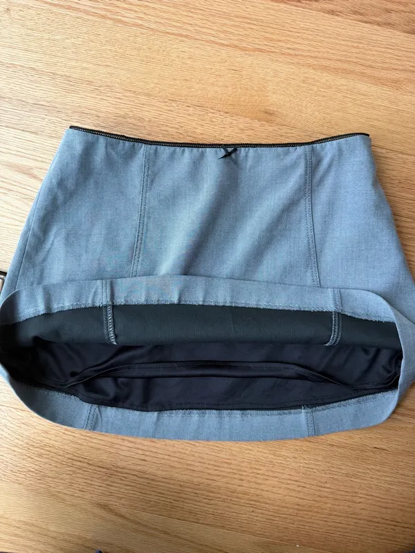 Zara Gray Mini Skirt Size Medium Black Bow Trim Office Siren - Image 8