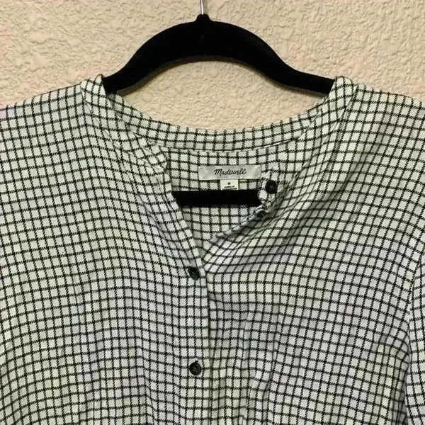 Madewell White with black window pane plaid sz M bell sleeves button down academia preppy - Image 3