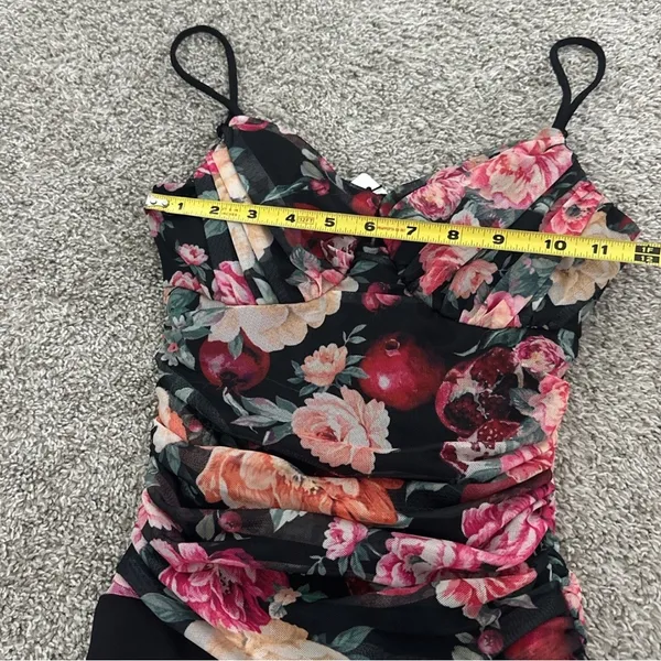 Express Floral Ruched Bodysuit - Image 2