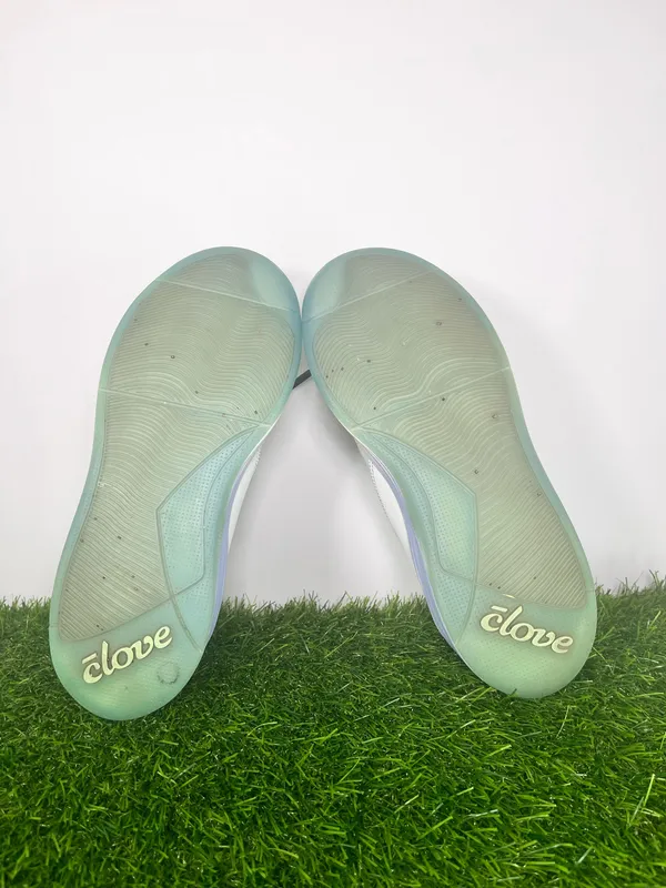 Clove Women’s Size 6 White Blue Nursing Shoes Slip Resistant Healthcare Sneaker - Image 7