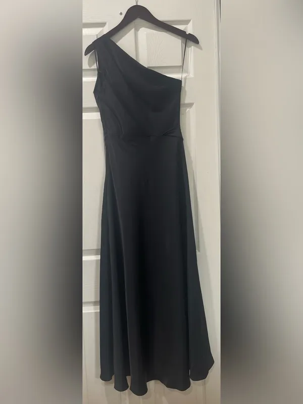 Elegant One-Shoulder Black Maxi Dress Small - Image 2