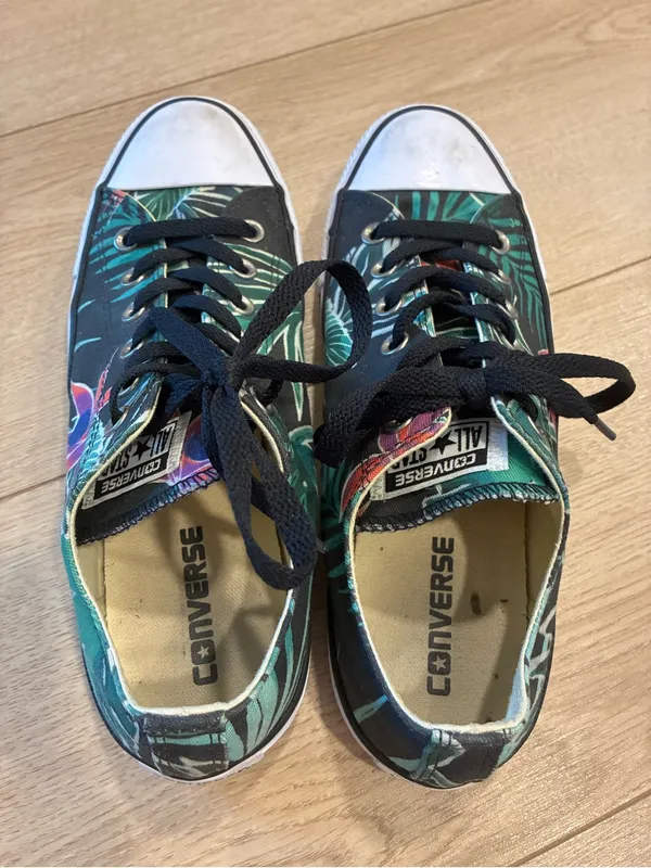 Converse Black Low Top Jungle Safari Leaf Print Sneaker Size Men’s 7/Women’s 9 - Image 7