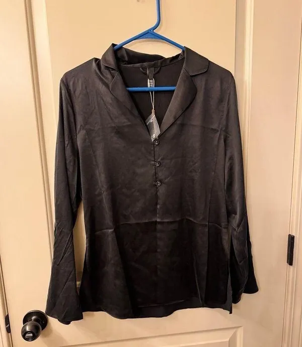 Skims Open Neck Stretch Silk Pajama Top Size XS Soot - Image 3