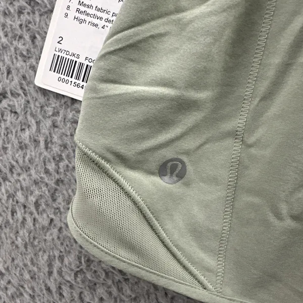 NWT‎ Lululemon Hotty Hot High Rise Shorts 4" Fog Green Lined Athletic Women's 2 - Image 3