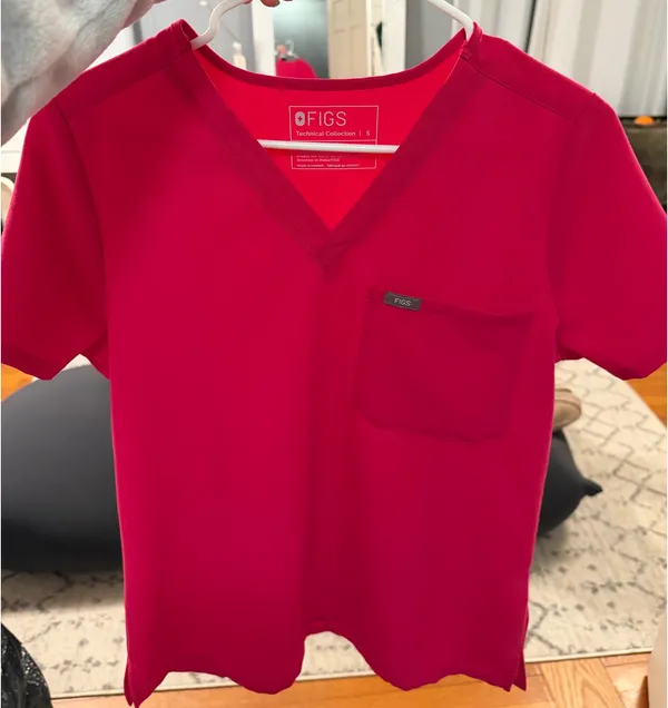 FIGS Scrub Top Catarina One-Pocket - Image 2