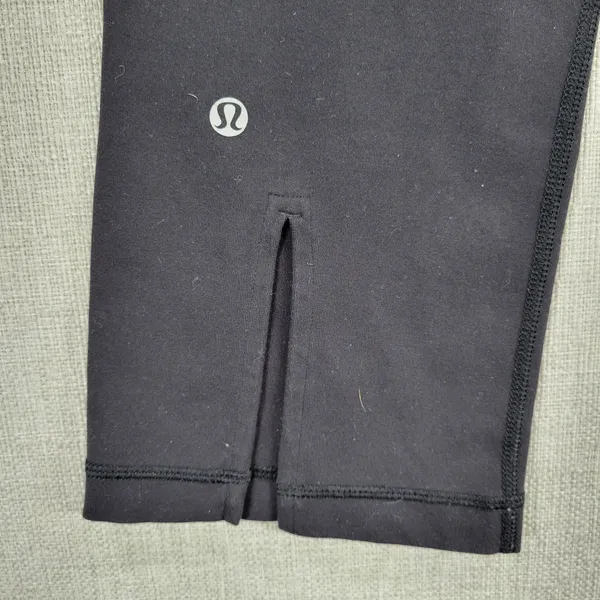 Lululemon Womens Gather Crow Yoga Leggings 4 Black Crop Split Wide Leg Capri - Image 10