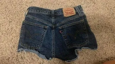 Levi’s 501 Dark Wash Denim Shorts High-Waisted - Image 2