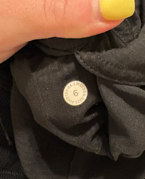 Lululemon Dance Studio Joggers - Image 8